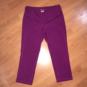 Purple cropped leggings